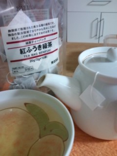 無印良品紅ふうき緑茶