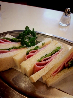 鎌倉・イワタコーヒー・ハムサンド