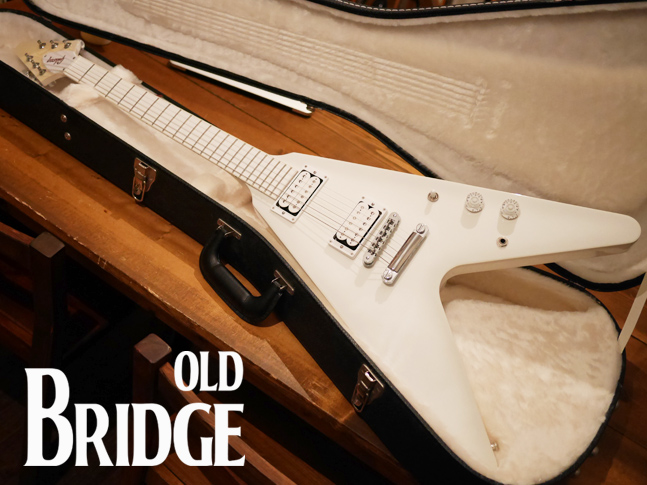 ギブソン・スノーファルコン フライングV! | Guitar Shop Old ギブソン・スノーファルコン フライングV! | Guitar Shop Old