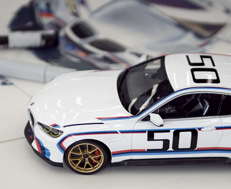 BMWオフィシャル「1/18スケール BMW 3.0 CSL」ミニチュアカー登場