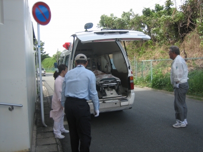 診療所へ出発