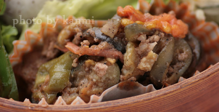 くずしバーグの夏野菜炒め