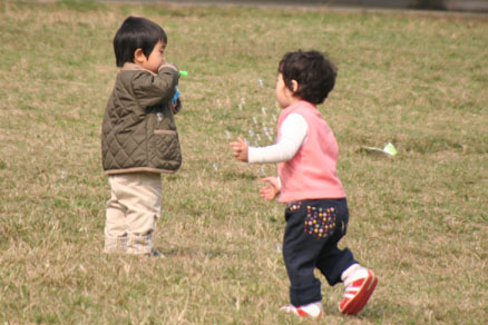 しゃぼん玉とんだ