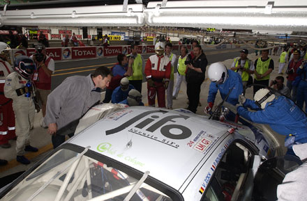 2003LM