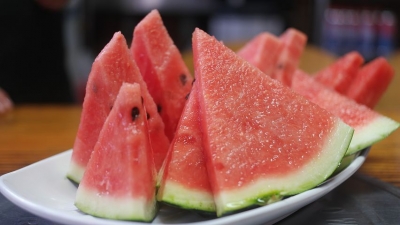 watermelon-2395804__480[1].jpg