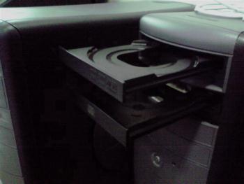 DELLにCD-Rドライブを追加