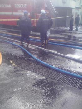 B恋 火事 3