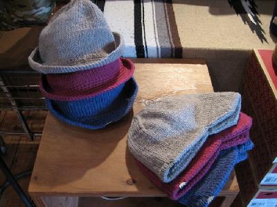 DECHO HAND KNIT
