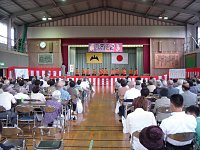 銭太鼓の披露。みなさん意気が合っていました。