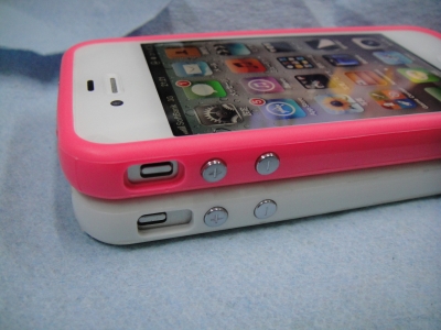 iPhone4/iPhone4s バンパーケース(カバー)4/4Sの違い