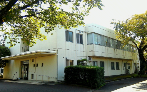 駐留軍等労働者労務管理機構 New 一粒の実