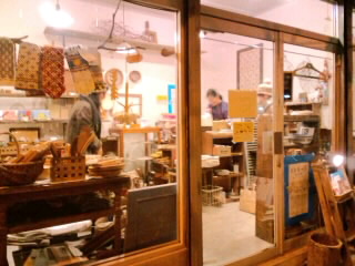 CA3G169500010001.jpg
