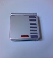 ゲームボーイアドバンスSP NESカラー-1