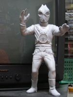 背景がテレビってどうなの(笑)。