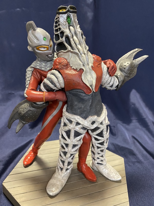 痛快娯楽劇場ウルトラセブン対ゴドラ星人 | レインボウエッグ