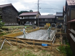基礎工事