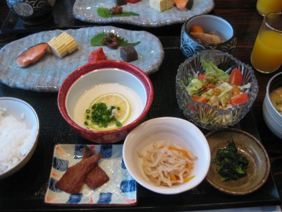 朝食