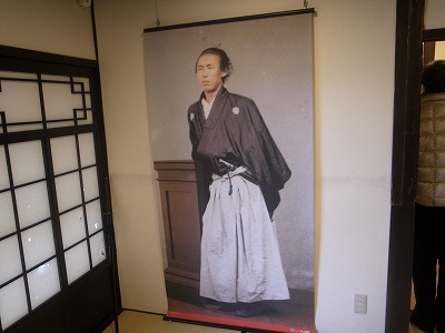 R1083856.jpg