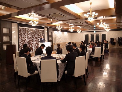 R1088791.jpg