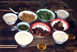 67号 リス族の食事2