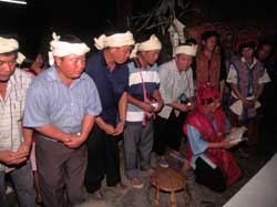山岳民族105号a