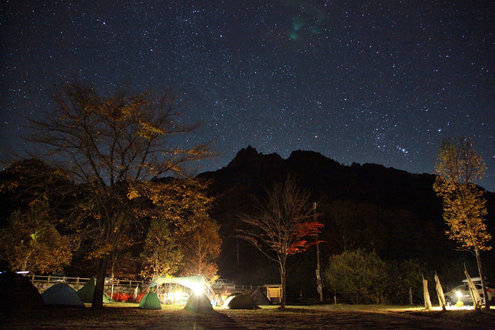 みずがき山自然公園(夜)