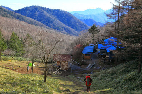 将監峠から将監小屋まで