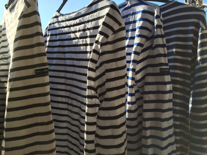 洗濯後のボーダーTシャツ