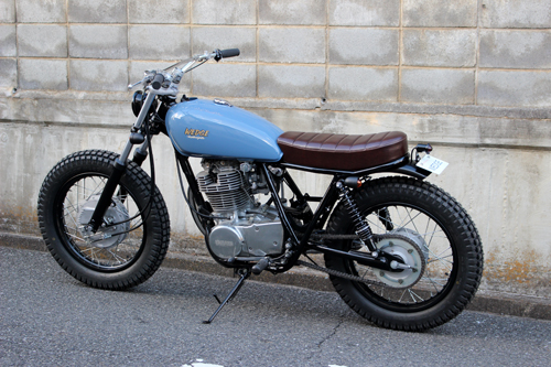 Bratstyle SR400 スリップオン　メガホン　トラッカー　ボバー Bratstyle SR400 スリップオン メガホン トラッカー ボバー Bratstyle
