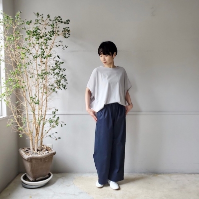 MIDIUMISOLID Item Feature：Light Outer | Mother's Industry