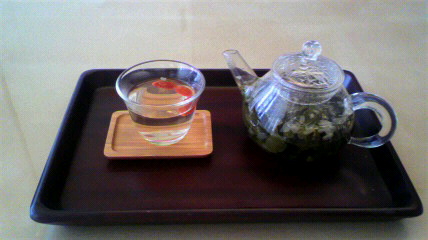 2011040609300001.jpg