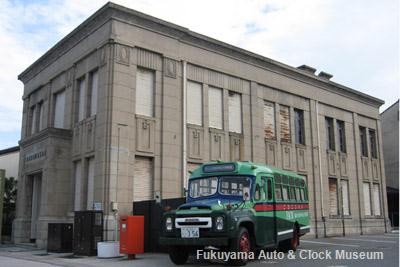 ボンネットバス・ニッサンU690 三次市三次町・三次市歴史民俗資料館において