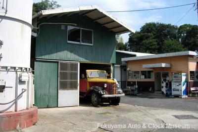 チチヤス本社工場に隣接する牧場敷地内の車庫で保管されていました(9月8日撮影)