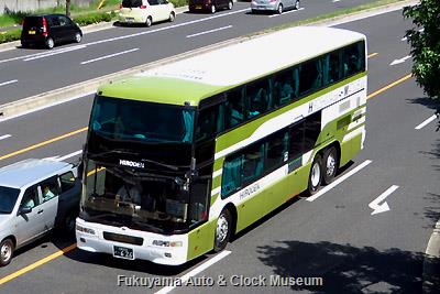 第15回ひろしまバスまつり 広島電鉄の三菱ふそうMU612TXエアロキング試乗会走行風景 商工センター3丁目交差点の歩道橋上より