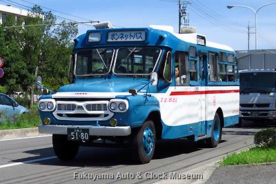 第15回ひろしまバスまつり 呉市のボンネットバス・いすゞBXD30試乗会走行風景 商工センター6丁目(西)交差点東側において