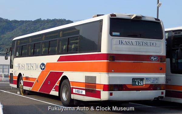 『その後の井笠鉄道バス』109ページ掲載 中国バス福山営業所の高速路線汎用車・いすゞKC-LV781R1 (1998年式,富士重工業7HD,Z9801,岡山22か4074→ 福山200か428) 中国バス井笠バスカンパニー福山東営業所所属時、2013年9月23日 同営業所車庫で撮影