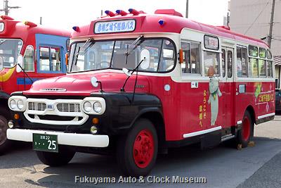 湖国バスのボンネットバス・いすゞBXD30 (1966年式,帝国自動車工業) 4月10日撮影