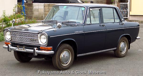 三菱コルト 1100 デラックス | Fukuyama Auto & Clock Museum 三菱コルト 1100 デラックス | Fukuyama Auto & Clock Museum