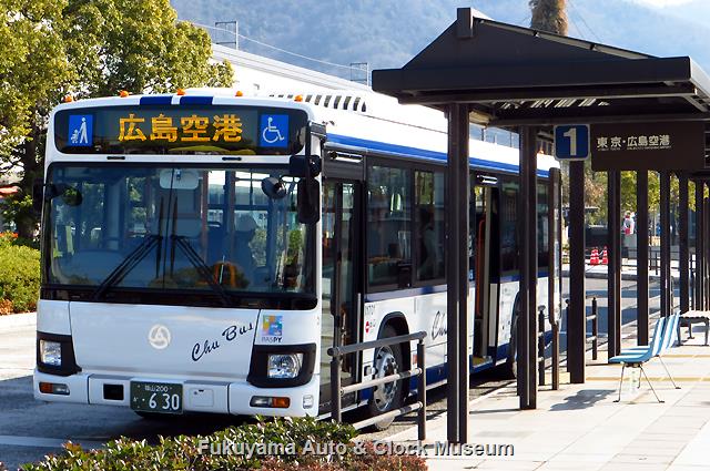 中国バスI1701 福山200か630 いすゞQKG-LV290N1 エルガ 運用初便・2月16日(木)10:15三原駅前発→10:53広島空港着便 発車前10:11撮影 中国バスI1701 福山200か630 いすゞQKG-LV290N1 エルガ 2月16日(木)運用初便、三原駅前において