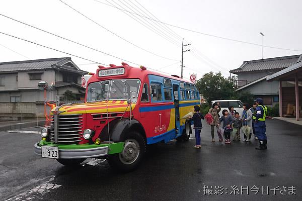 福山市新市町の「網引ふれあい祭り」へ提供した日野BA14 「網引ふれあい祭り」へ提供した日野BA14