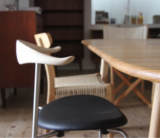 ビンテージ オールドラタン チェスト 経年の飴色 使い込まれた風合いが