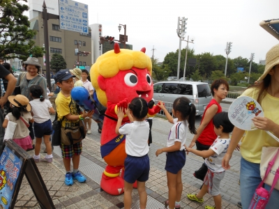 大人気の童子くん