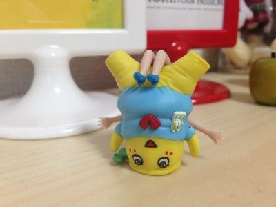 コップのフチ子とふなっしー (1)