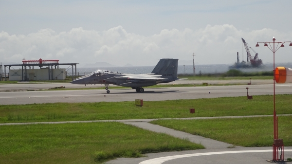 自衛隊機
