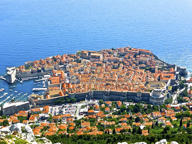 dubrovnik-708197_640.jpg