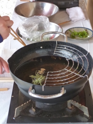 ニリンソウの花も美味しい