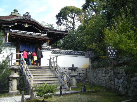 高台寺霊屋(おたまや)