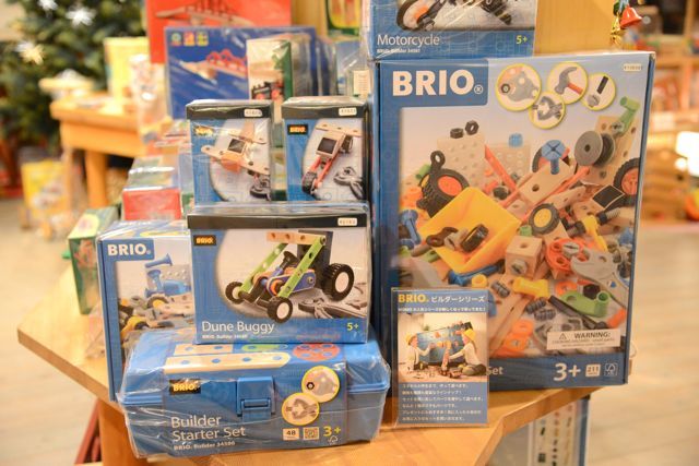 BRIO,BRӥ