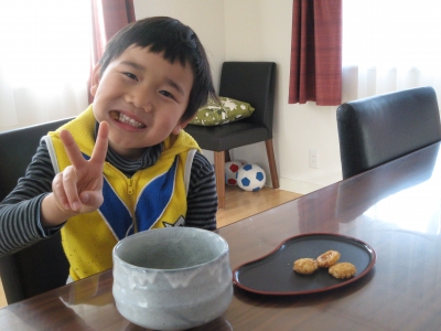 201202282