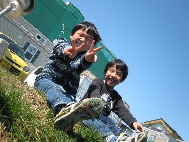 201203261